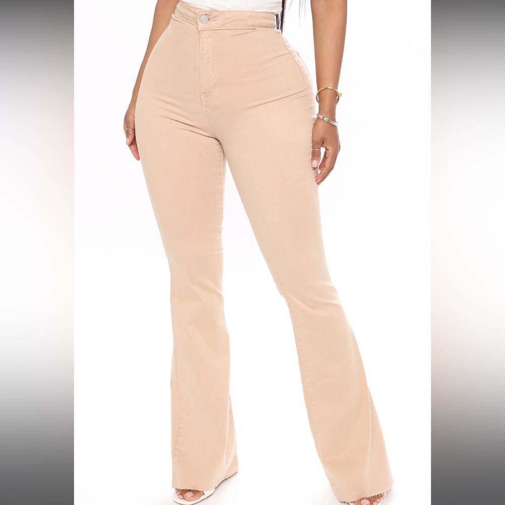 NWT Fashion Nova, The Time is Now High Rise Flare Jeans- Khaki size 7
